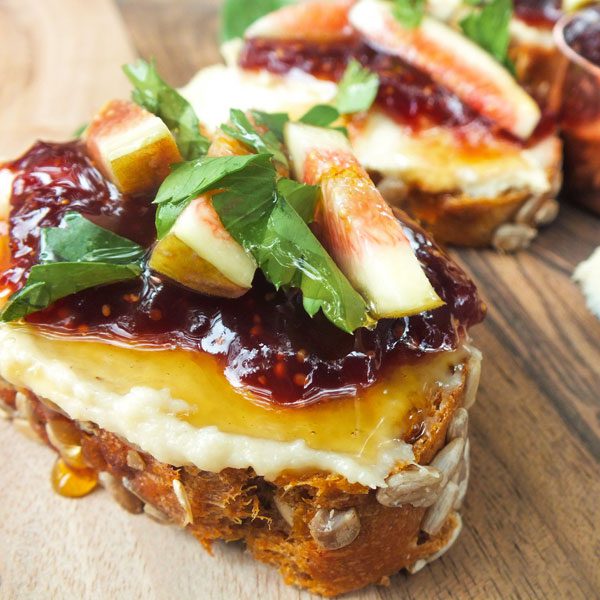 Grace Notes | A Summer Recipe: Fig Bruschetta with Cashew Ricotta (2)